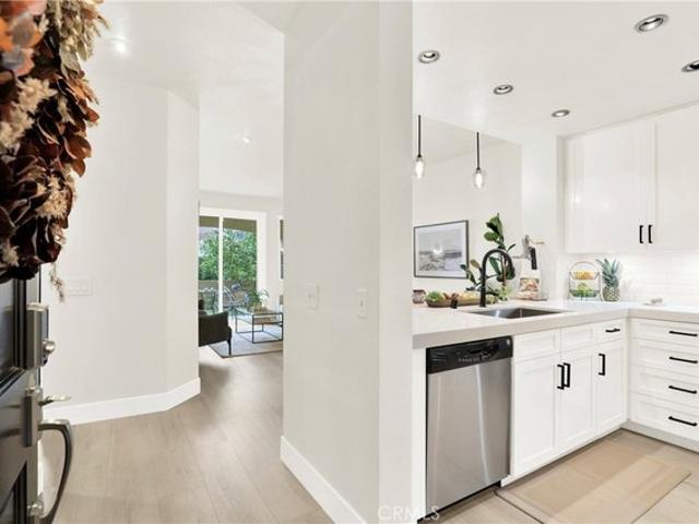 Condo for sale in Aliso Viejo, California