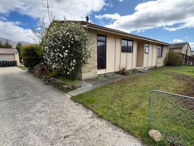 House for rent in Cromwell Community, Central Otago District