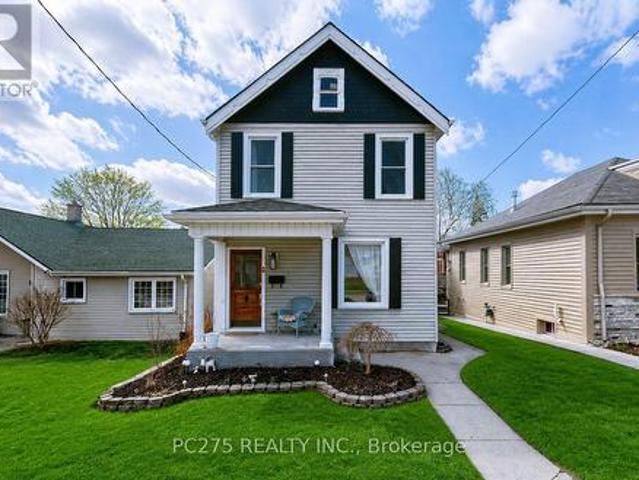 House for sale in County Of Brant, Ontario