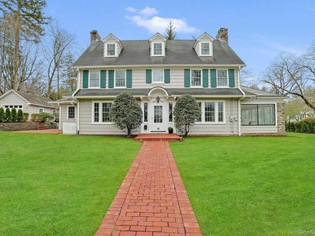 House for sale in Scarsdale, New York