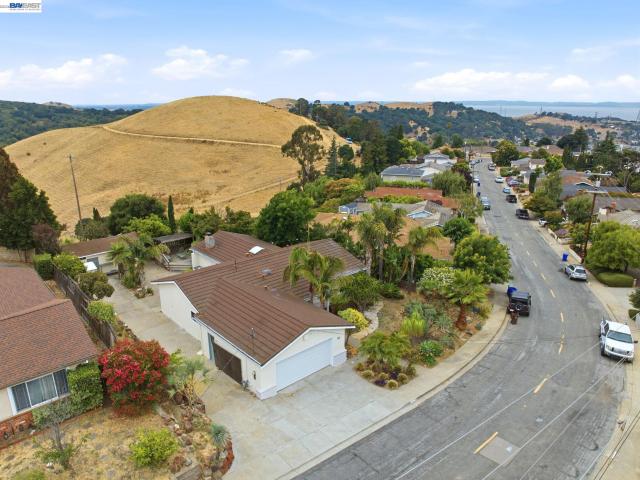 House for sale in Crockett, California