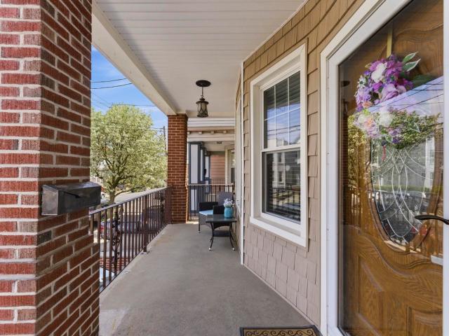 House for sale in Hudson, New Jersey