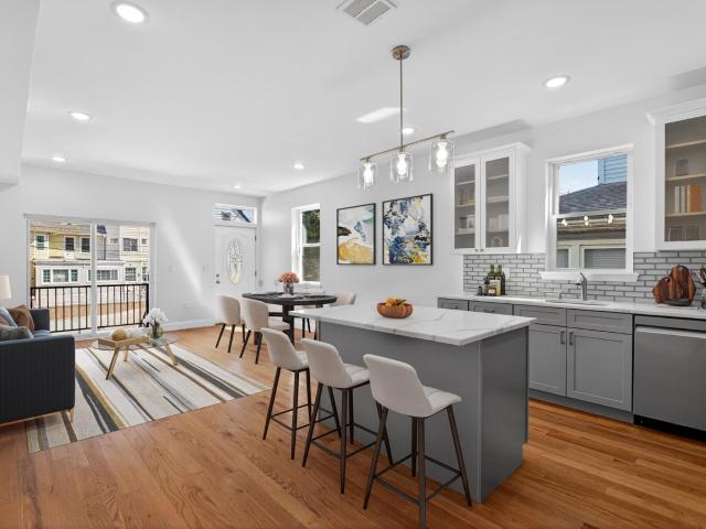 Condo for sale in Hudson, New Jersey