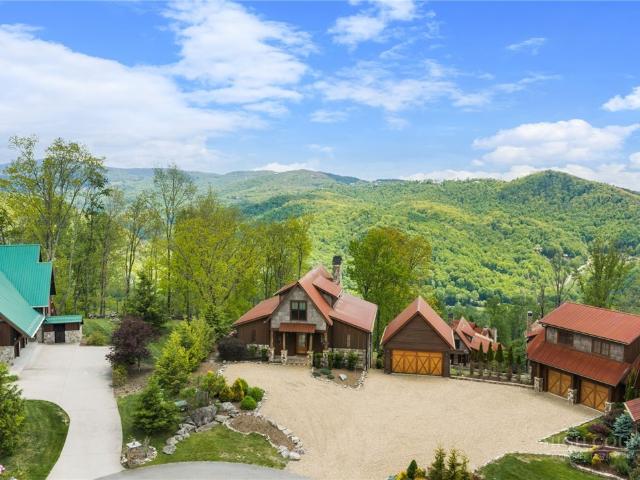 House for sale in Avery, North Carolina