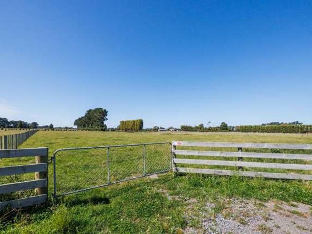 Land for sale in Newbury