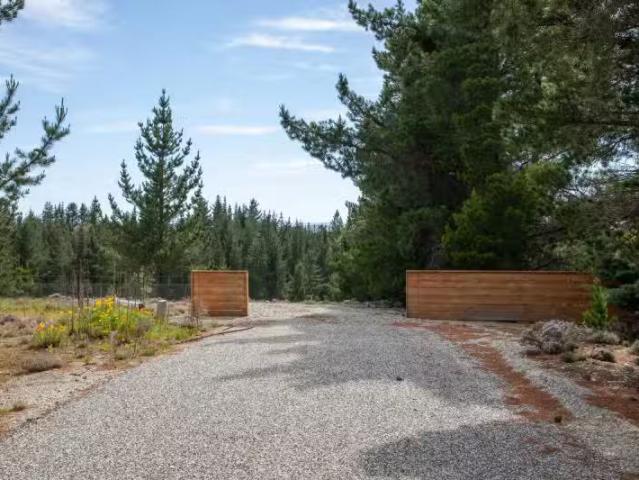House for sale in Otakou