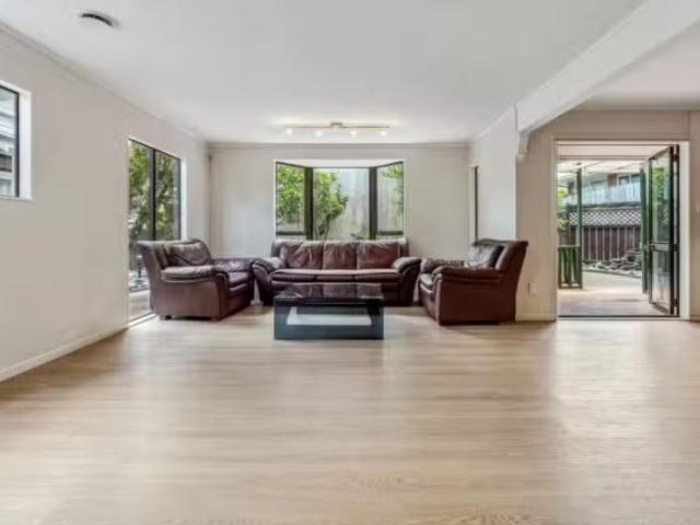 House for sale in Auckland, Oroua County