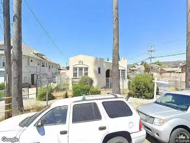 House for rent in Oakland