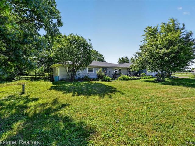 House for sale in Ottawa Lake, Michigan