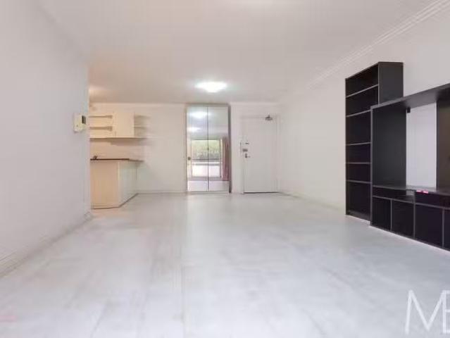 Apartment for rent in North Willoughby