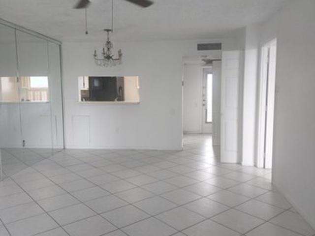 Condo for sale in Tamarac, Florida