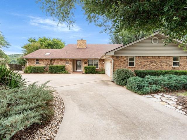 House for sale in Hood, Texas