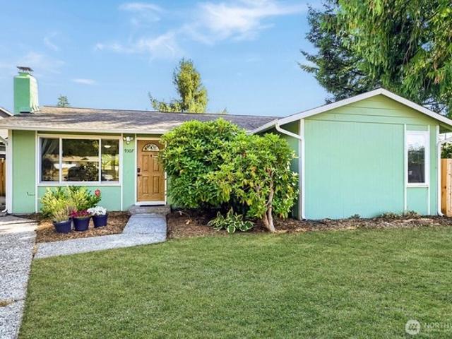 House for sale in Everett, Washington