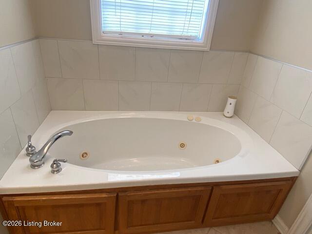 House for sale in Jeffersontown, Kentucky