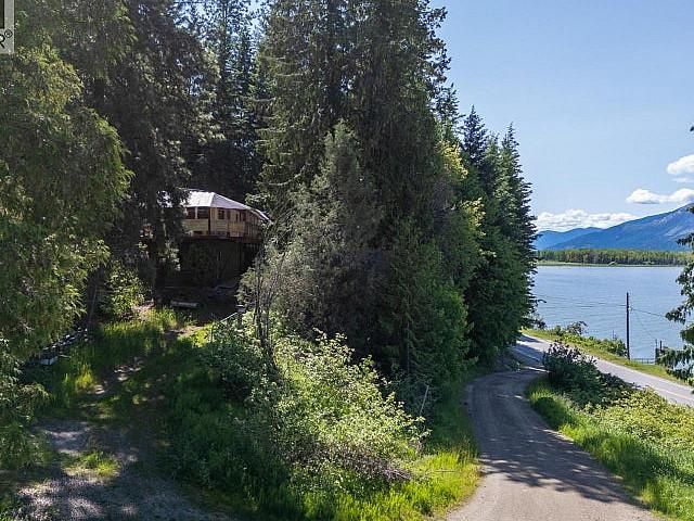House for sale in Sirdar, British Columbia