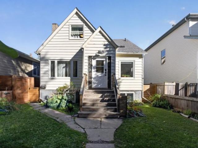 House for sale in Bonnie Doon, Edmonton