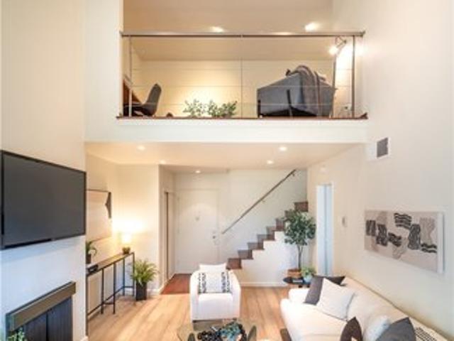 Condo for sale in Culver City, California