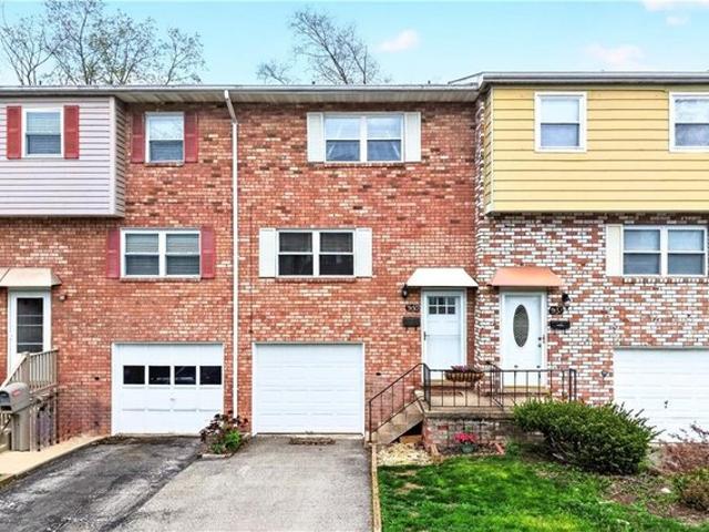 Townhouse for sale in Greensburg, Pennsylvania