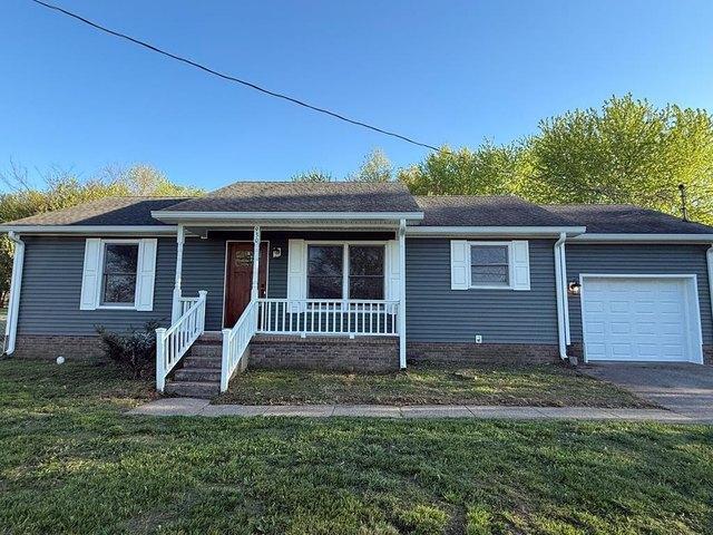 House for sale in Fort Campbell, Kentucky
