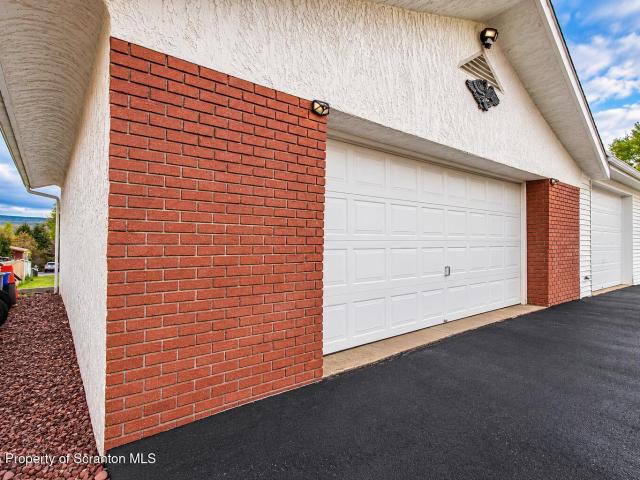 House for sale in Throop, Lackawanna County