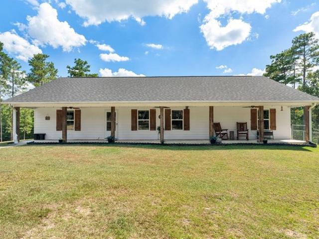 House for sale in Columbia, Mississippi