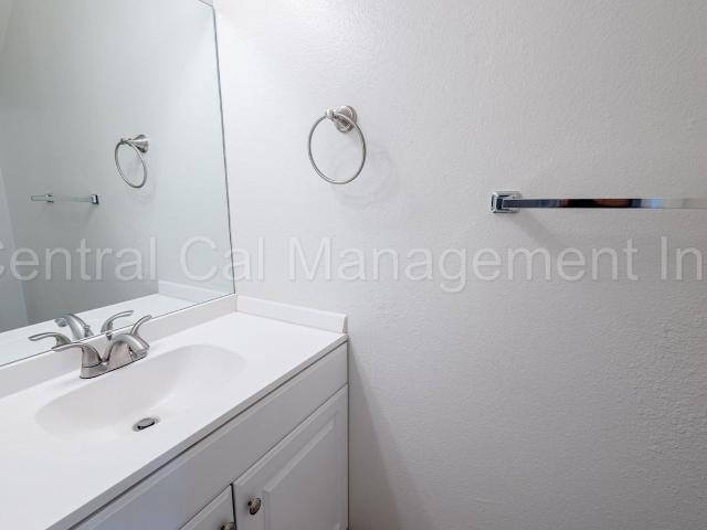 Apartment for rent in Bakersfield, California
