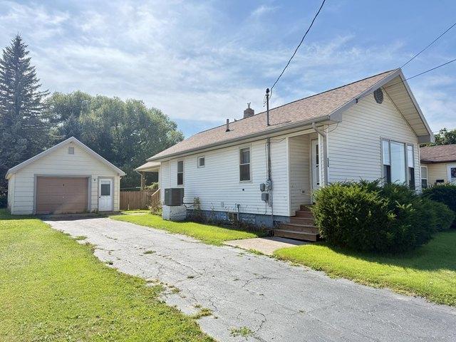 House for sale in Sault Sainte Marie, Michigan