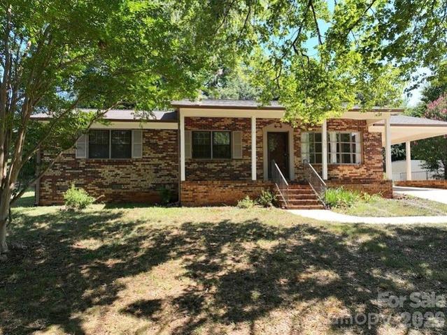 House for sale in Shelby, North Carolina
