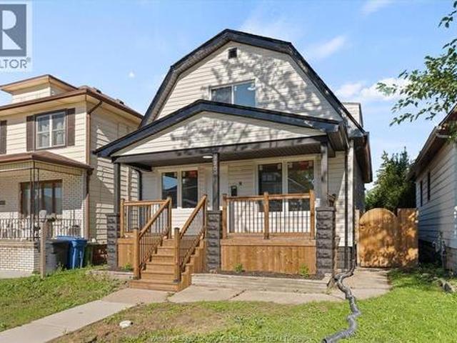 House for sale in Little Italy, Windsor