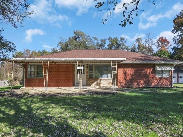 House for sale in New Concord, Muskingum County
