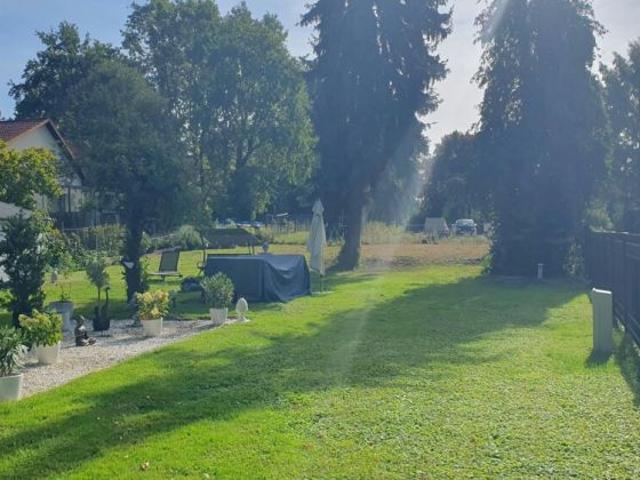 Erdgeschosswohnung kaufen in Kleinmachnow, Potsdam-Mittelmark