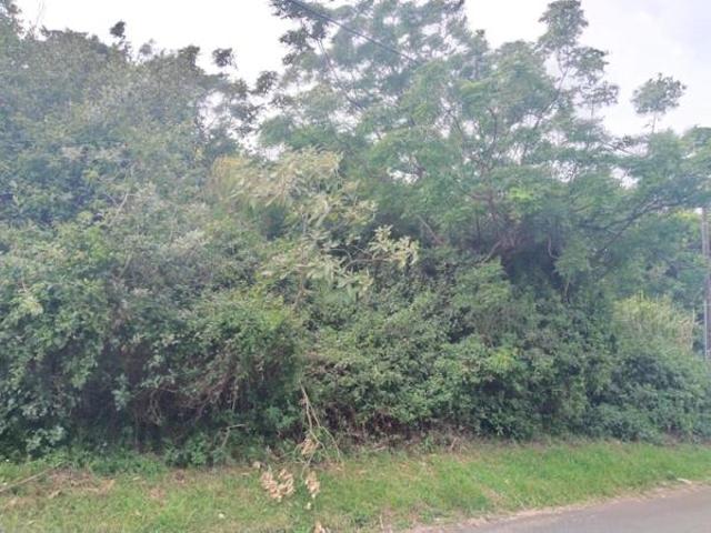 Land for sale in La Mercy, Kwazulu-natal