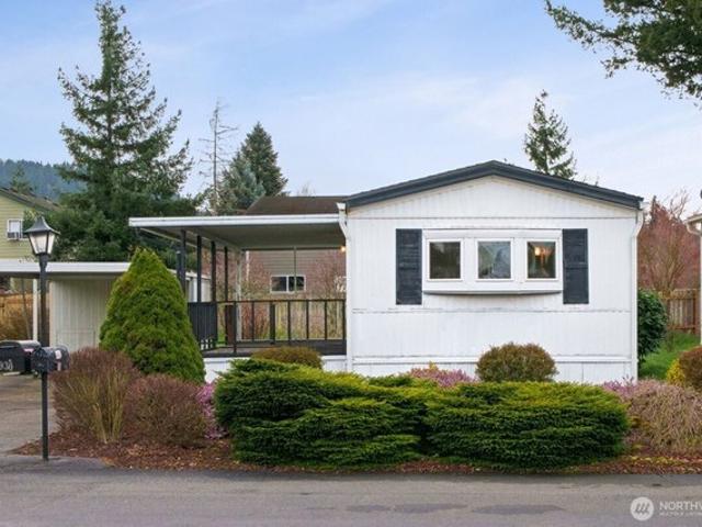 House for sale in Enumclaw, Washington