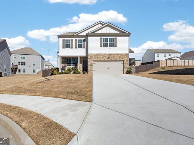 House for sale in Fairburn, Georgia