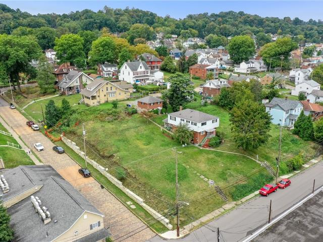 Farm for sale in Coraopolis, Pennsylvania
