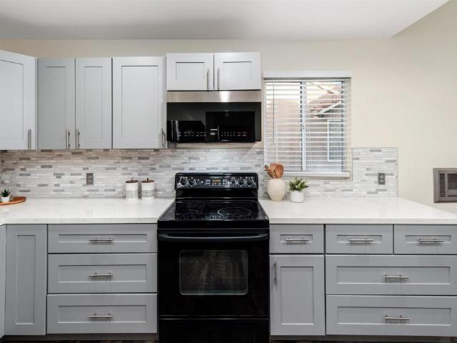 Condo for sale in Solana Beach, California