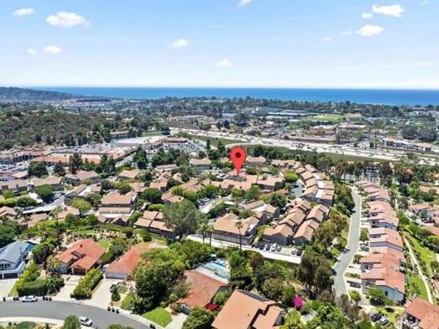 Condo for sale in Solana Beach, California