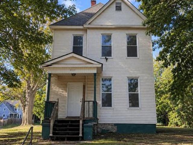 House for sale in Davenport, Iowa