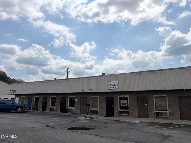 Commercial for sale in Tennessee