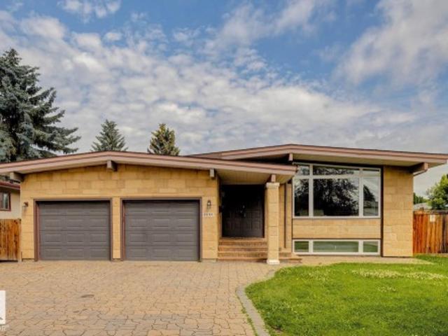 House for sale in Wedgewood, Alberta