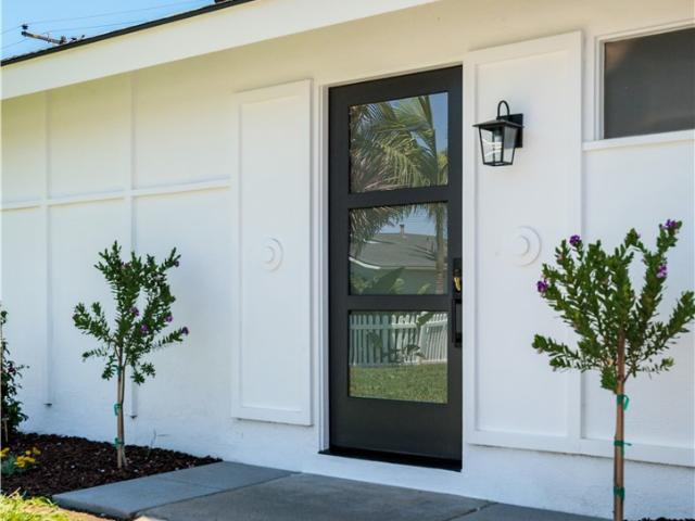 House for sale in Huntington Beach, California