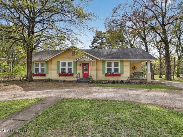 House for sale in Olive Branch, DeSoto County
