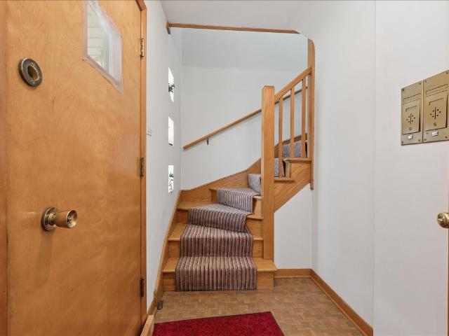 House for sale in Evergreen Park, Illinois