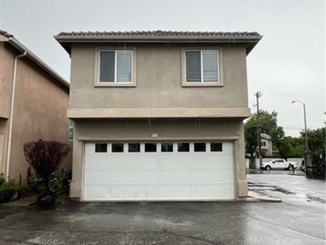 Condo for sale in Canoga Park, California