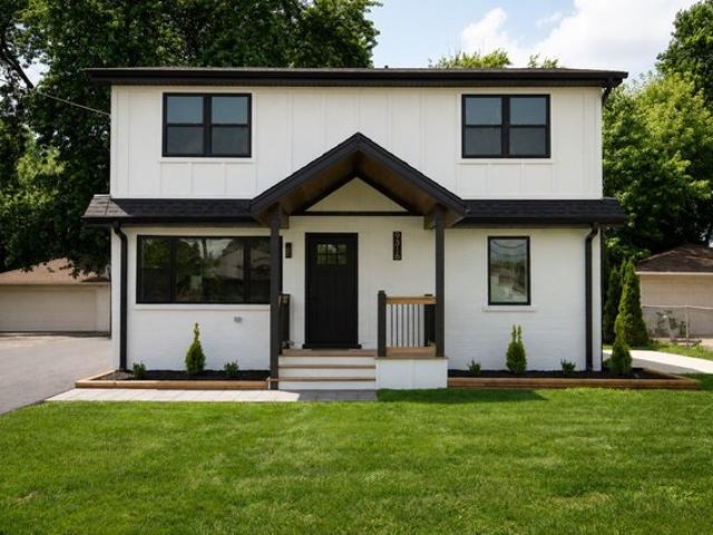 House for sale in Oak Lawn, Illinois
