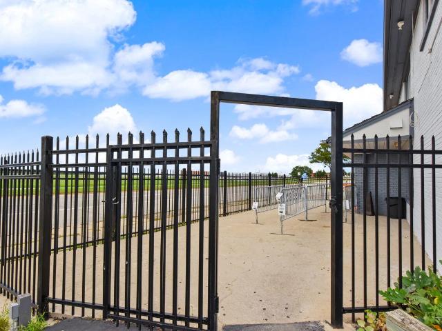 Commercial for sale in Milwaukee, Wisconsin