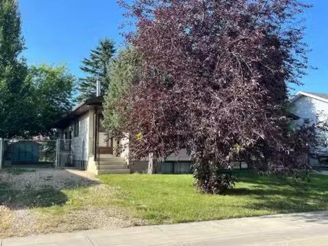 House for sale in Grande Prairie, Alberta