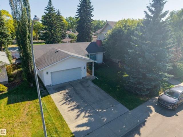 House for sale in Wedgewood, Alberta