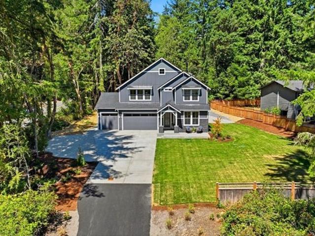 House for sale in Gig Harbor, Washington