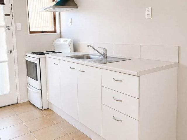 Apartment for rent in Green Bay, Oroua County